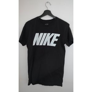 Nike Black Short-Sleeve T-Shirt - Active Gym Shirt